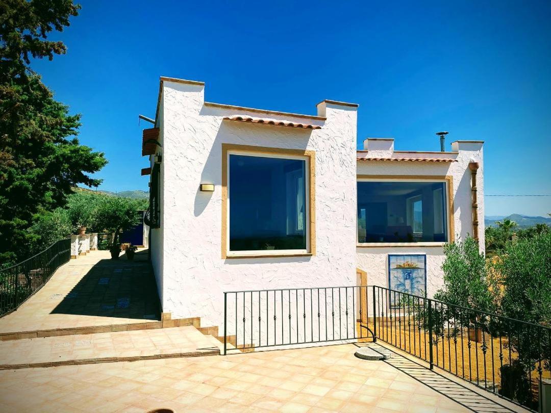 Villa Immersa In Oliveto Vista Mare Sciacca Extérieur photo